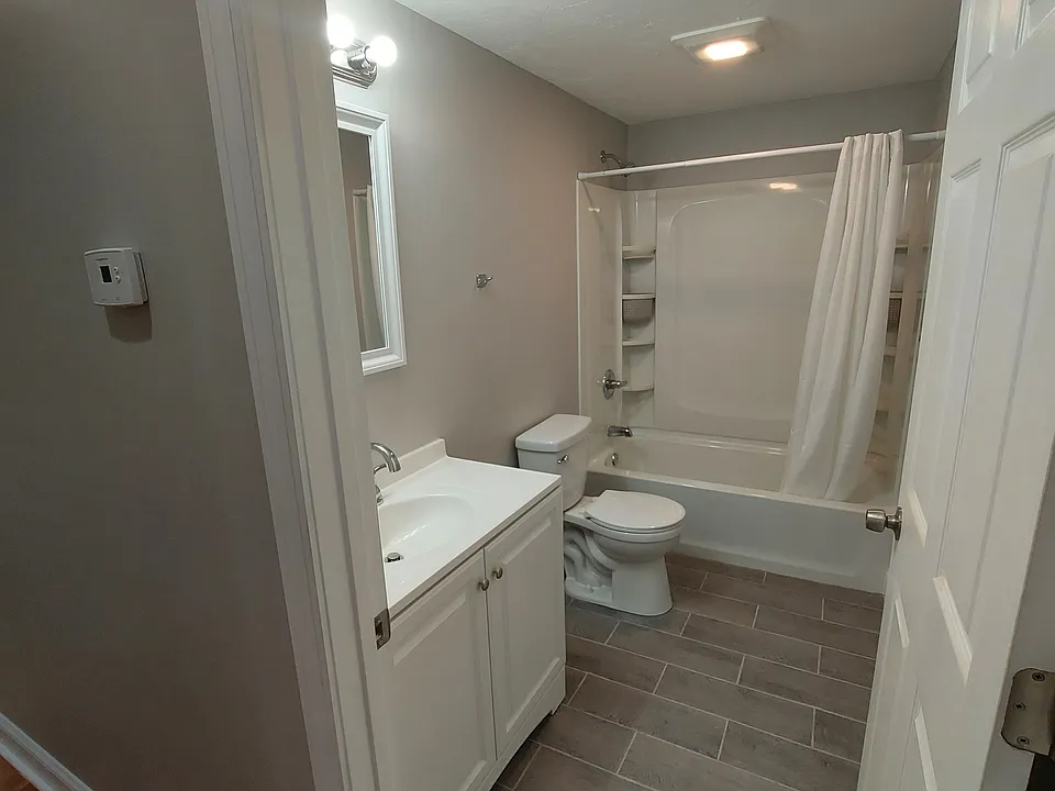 3 Diamond St #1