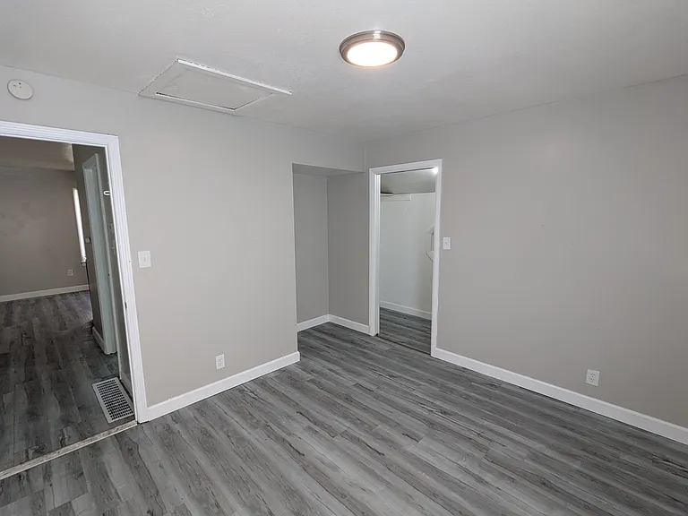 6608 Torlina Dr — Photo 14