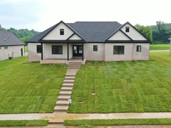 6088 Ashford Dr, Newburgh, IN 47630