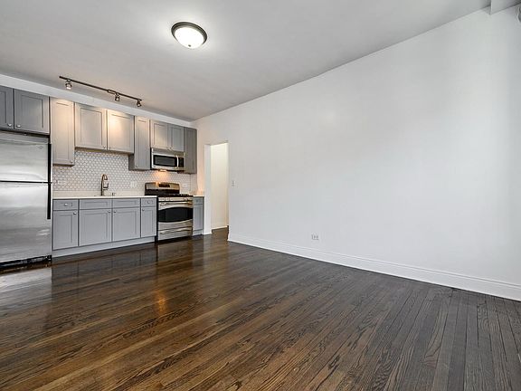 4th image of 5948 W Race Ave #2W
