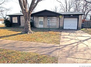12424 E 16th Pl, Tulsa, OK 74128