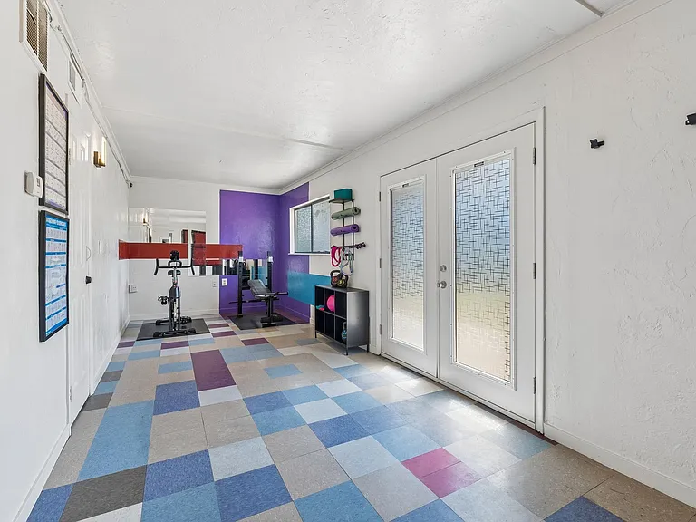 Terraces at Nichols Hills Renovated Two-Bedrooms — Photo 12