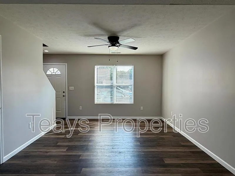 2 bed, 1.5 bath, 950 sqft, $1,000 — Photo 4