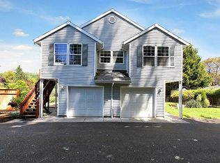 1049 12th St #B, Washougal, WA 98671