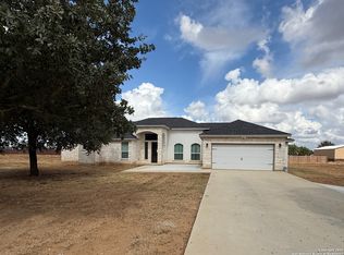 1313 Fm 3175, Lytle, TX 78052