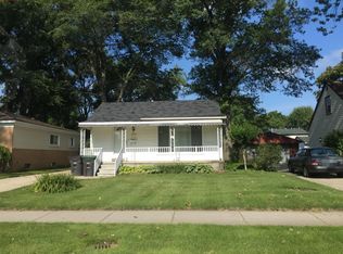 6704 Buck St, Taylor, MI 48180