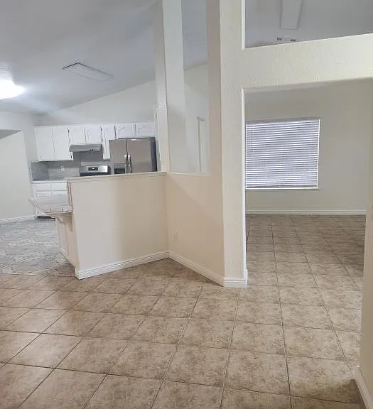 1016 N Summerfield Dr — Photo 4