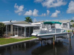 14 Galleon Way, Fort Myers Beach, FL 33931