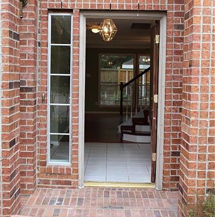 3rd image of 31503 Crestwood Park