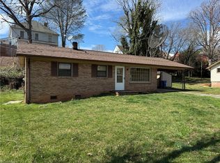1199 Franklin St, North Wilkesboro, NC 28659