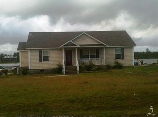 579 Virginia Rd, Southport, NC 28461