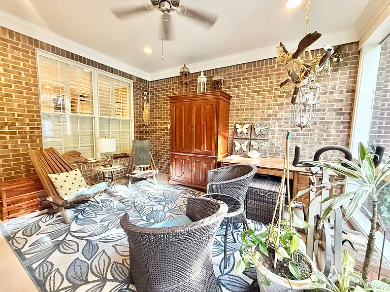 465 Chapel Grove Ln — Photo 31