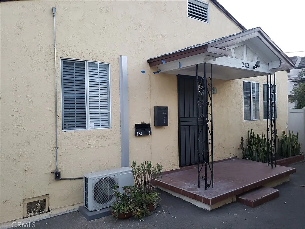 2 bed, 900 sqft, $2,750 — Photo 3