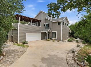 521 Diamond Point Dr, Oak Pt, TX 75068