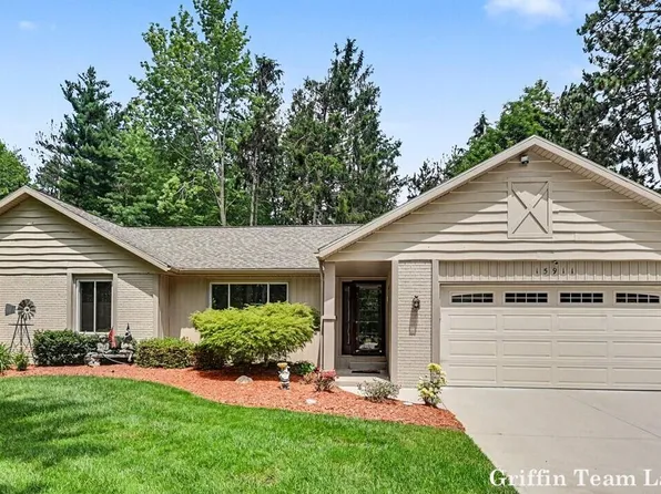 15911 Fendt Farm Dr, Holland, MI 49424