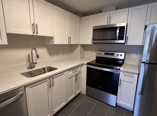 329 Harvard St APT 16, Cambridge, MA 02139