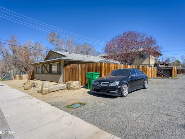 1517 N Edmonds Dr, Carson City, NV 89701