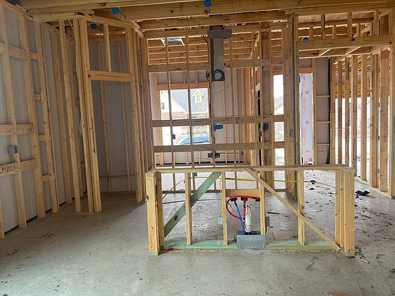 4th image of 3308 Bent Creek Dr