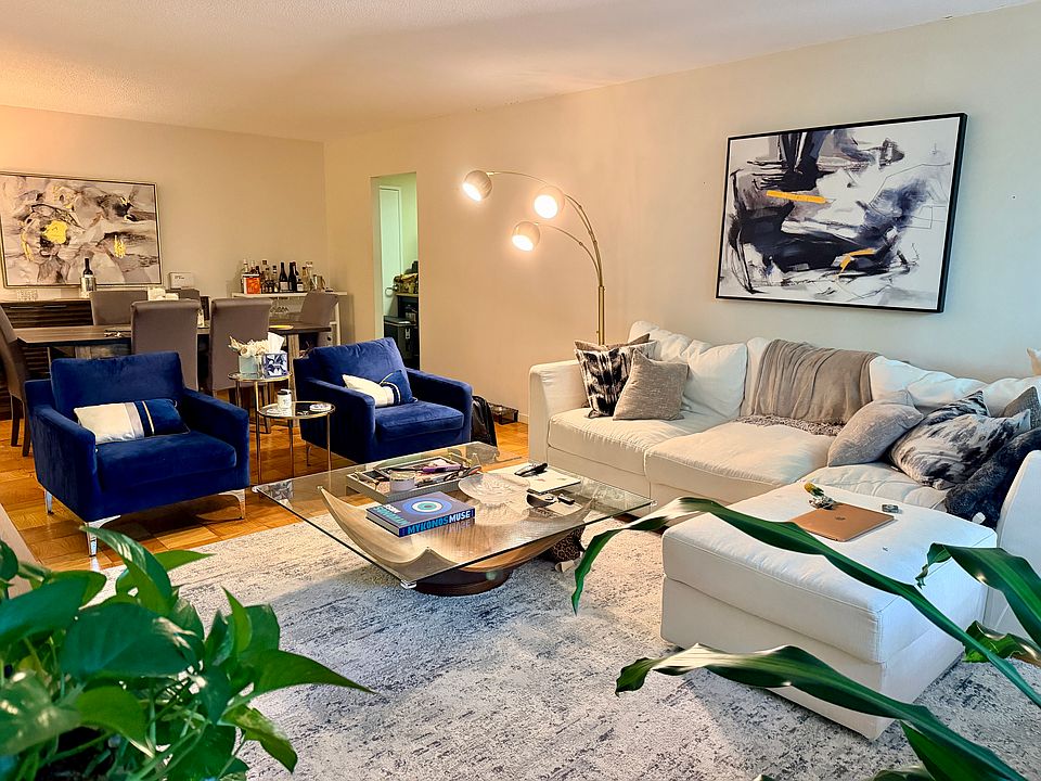 1st image of 99 Pond Ave APT 609