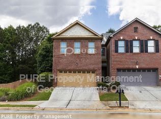 5905 Oakbrook Lake Ct, Norcross, GA 30093