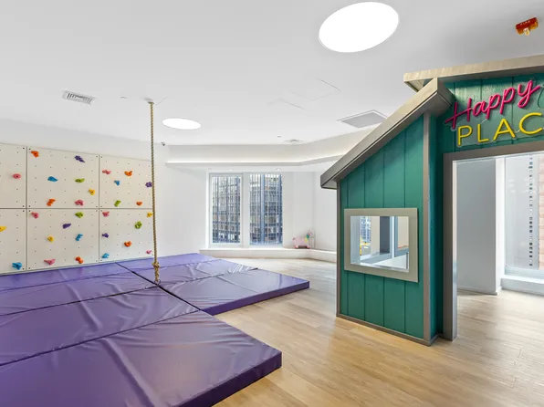 150 West 56th Street image 23 of 23