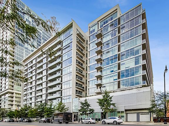 2nd image of 1620 S Michigan Ave Unit 1124