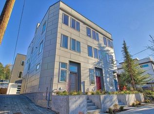 4138A 25th Ave SW, Seattle, WA 98106