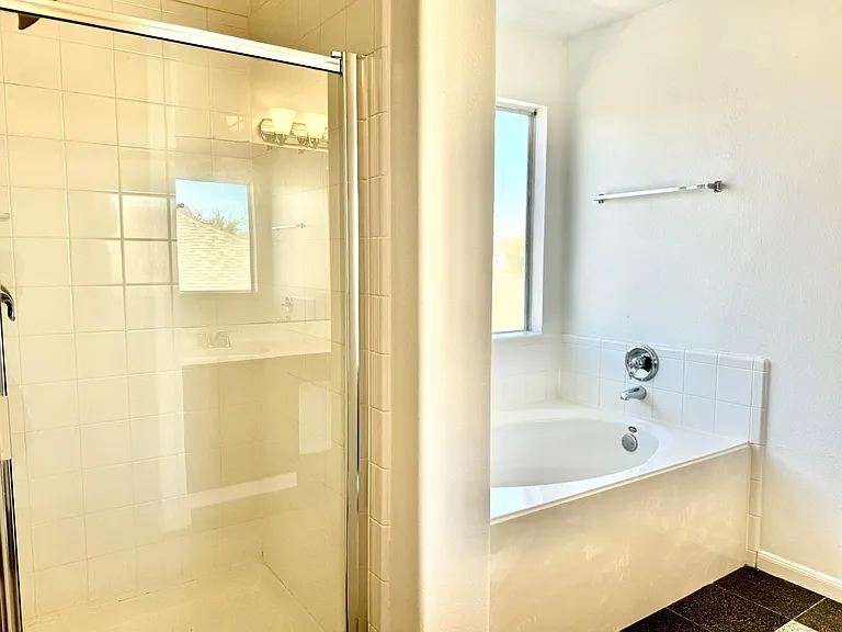 7110 Favian Ct — Photo 19
