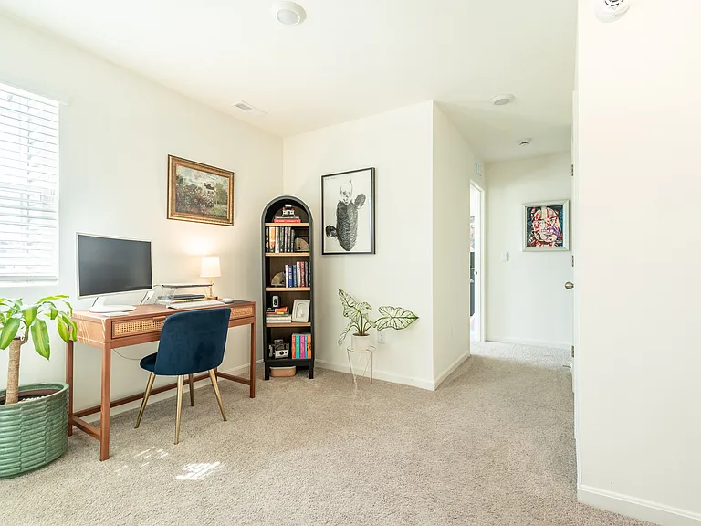 100 Oberon Ct — Photo 15