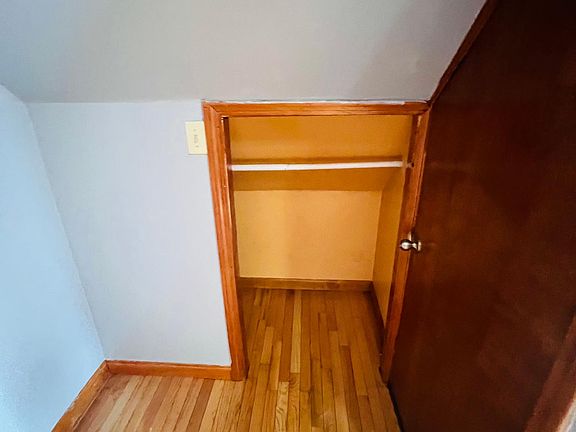 4th image of 47 Milton St Floor 3