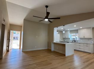 410 W Mohawk Ln, Phoenix, AZ 85027