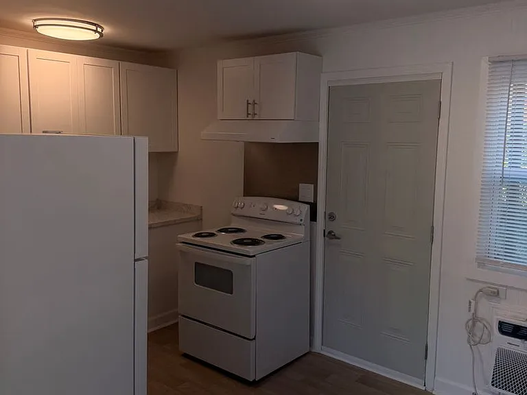 4020 Conway Ave — Photo 4