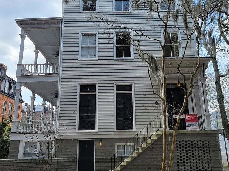 123 W Charlton St #1 — Photo 1