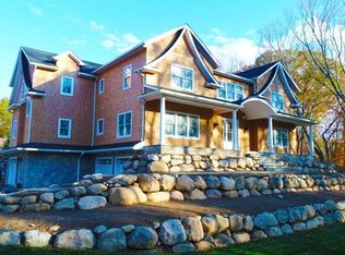 6 Eugene Dr, Saddle River, NJ 07458
