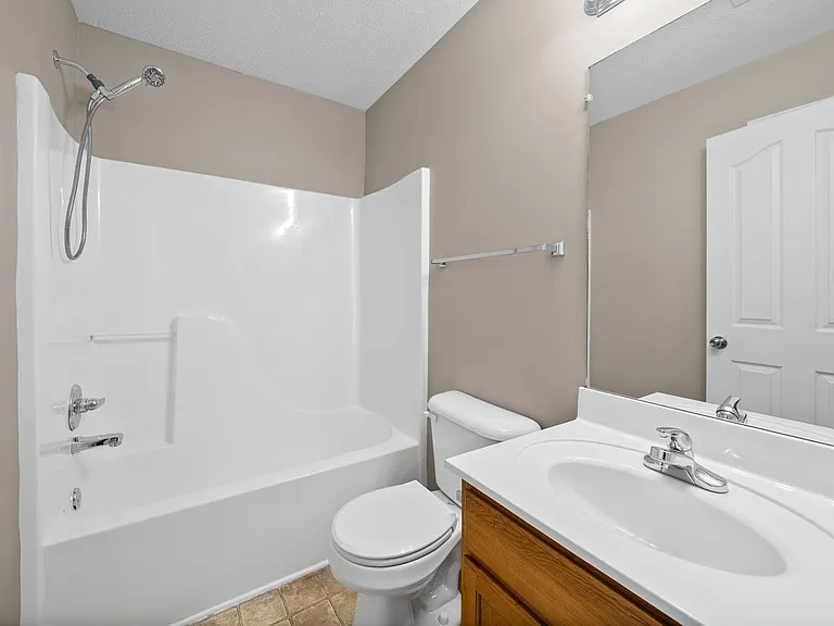 3932 Gaine Dr — Photo 20