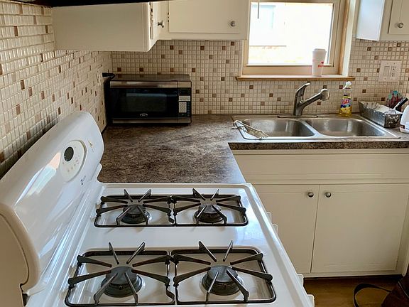 2nd image of 7428 N Harlem Ave #2E