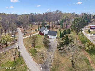 2060 Torbett Rd, Spring City, TN 37381
