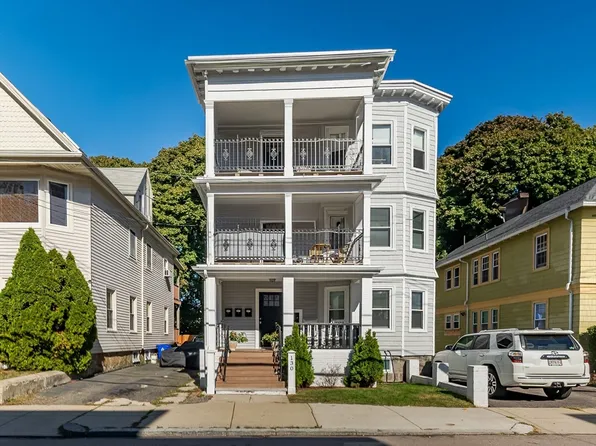 130 Wrentham St #1, Boston, MA 02124