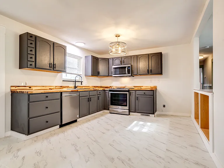 6608 Langston Dr — Photo 11