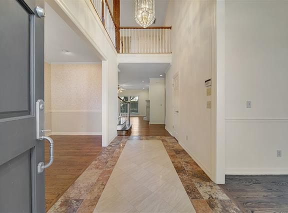 5th image of 11556 S 67th East Ave