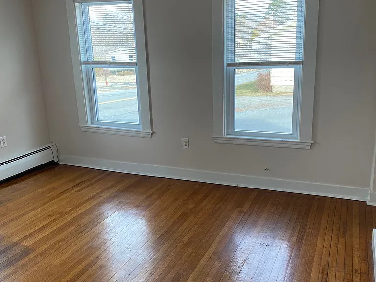 13 Magnolia Ave #1L — Photo 9