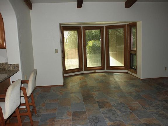 Family Room looking to BBQ