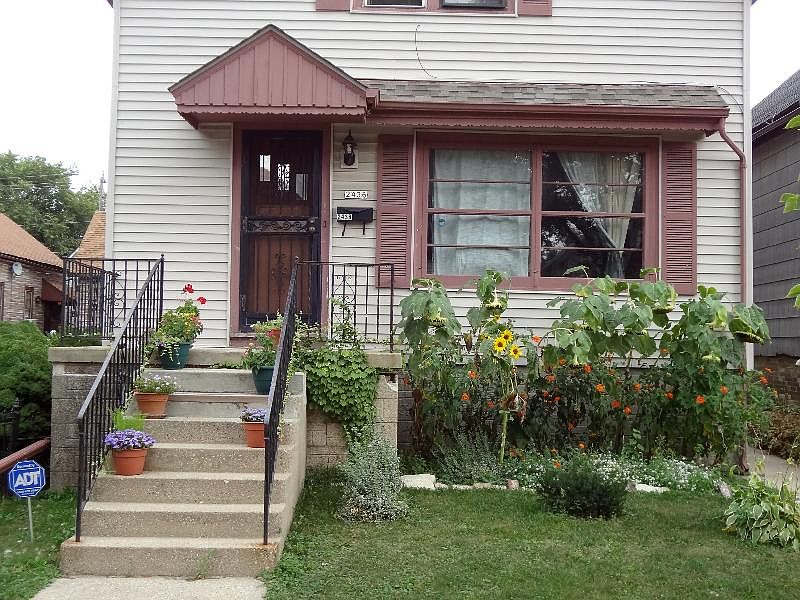 1st image of 2436 N Weil St