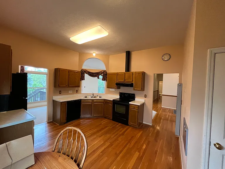 6400 Belmont Park Ct — Photo 6