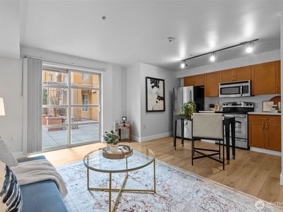 118 107th Avenue NE #B101, Bellevue, WA, 98004