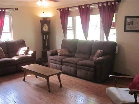 4th image of 1616 Rockhurst Ave