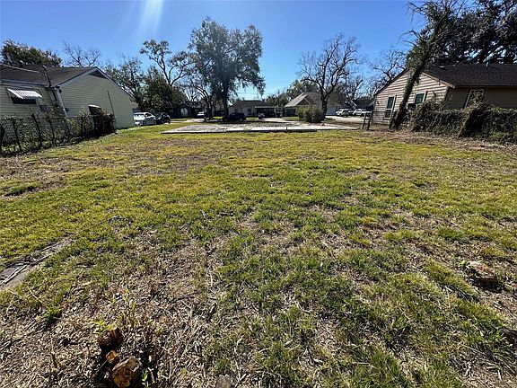 5th image of 3919 Zephyr St Lot 19