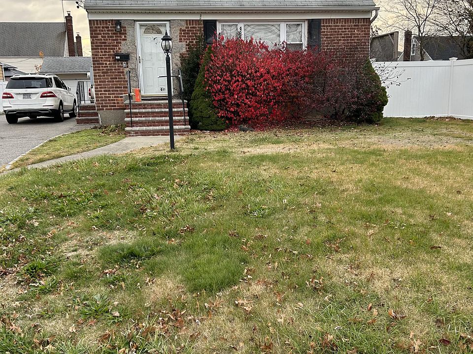 1st image of 128 Dogwood Ave
