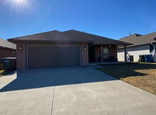 2216 Alta Vista Ln, Edmond, OK 73034