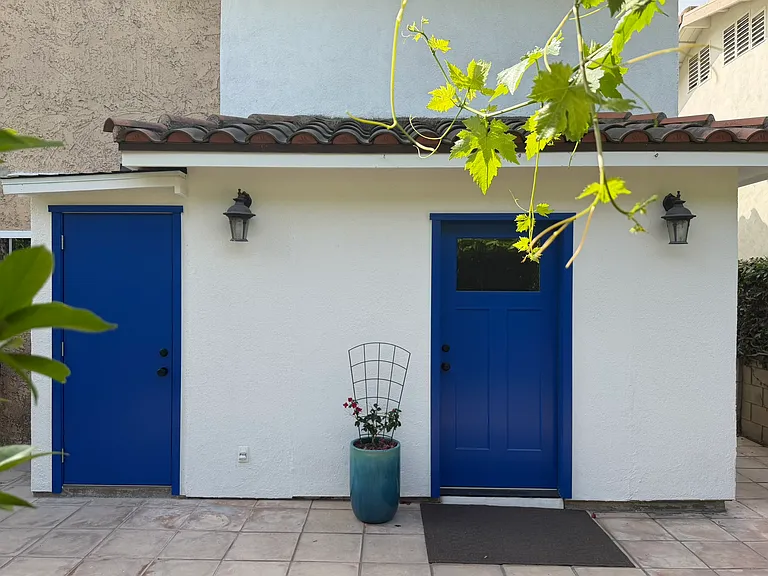 6041 Barbados Ave #B — Photo 1